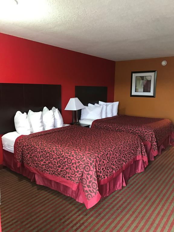 Days Inn By Wyndham Liberty/Ne Kansas City Eksteriør billede